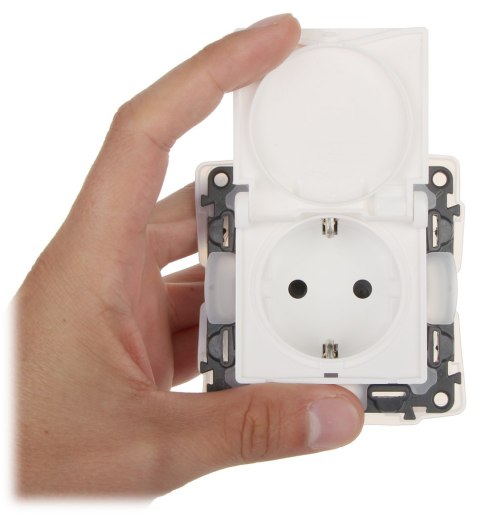 GNIAZDO POJEDYNCZE LE-753119 Valena Life 230 V 16 A (Schuko) IP44 LEGRAND GNIAZDO POJEDYNCZE LE-753119 Valena Life 230 V 16 A (Schuko) IP44 LEGRAND