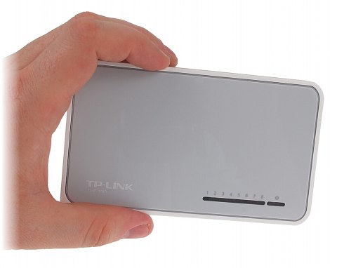 SWITCH TL-SF1008D TP-LINK 8-PORTOWY SWITCH TL-SF1008D TP-LINK 8-PORTOWY
